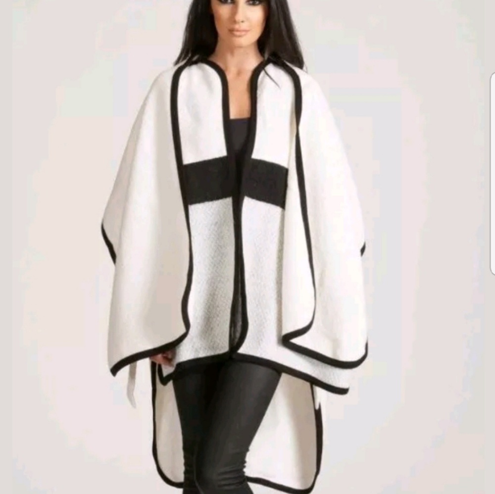 Three of something icicle blanket coat Size S